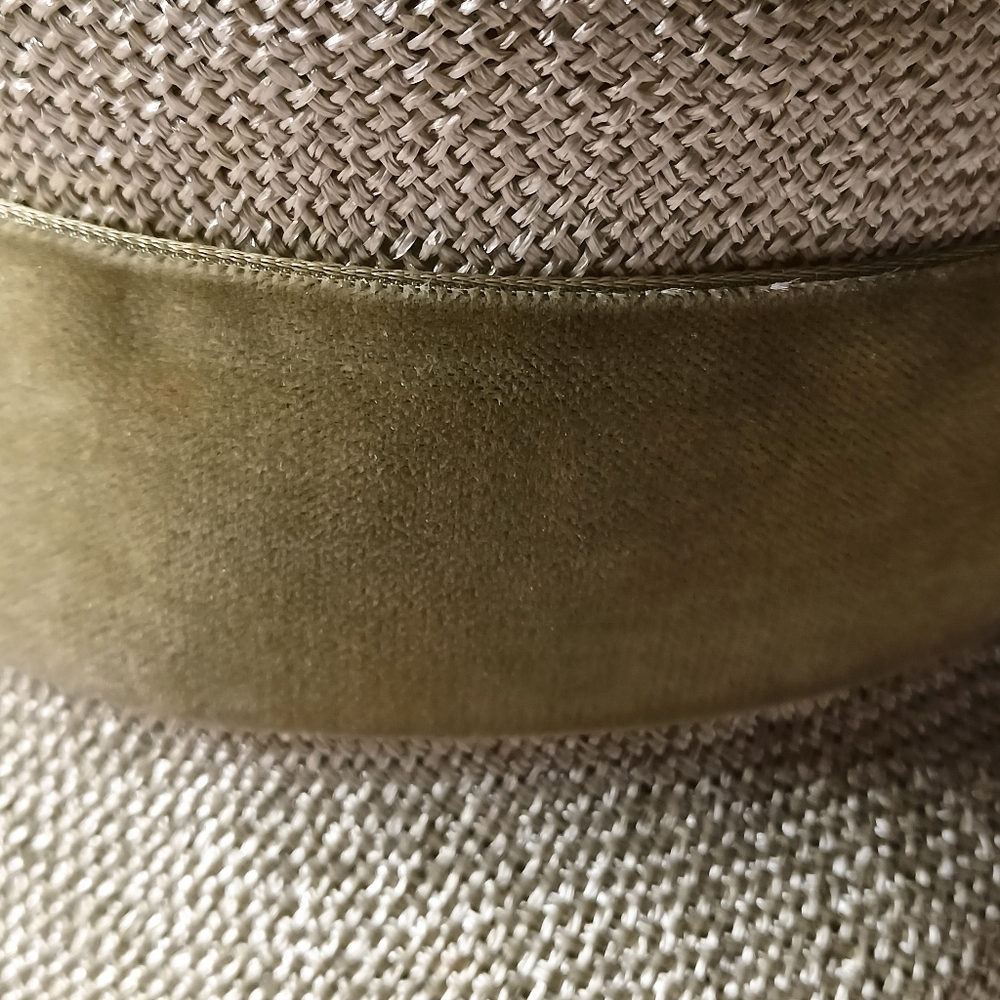 STUNNING VTG "ELIZABETH" RICH'S INC. HAT! - Picture 12 of 16